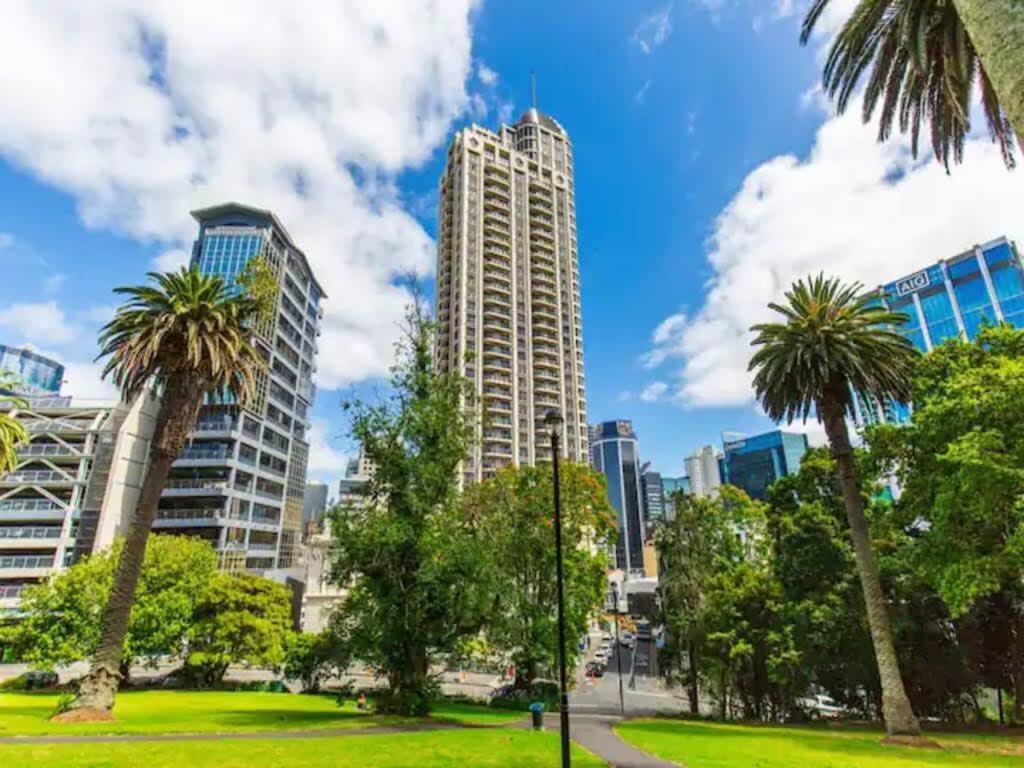 Bright One Bedroom Beauty With Balcony And Unbeatable Views Auckland Exterior photo